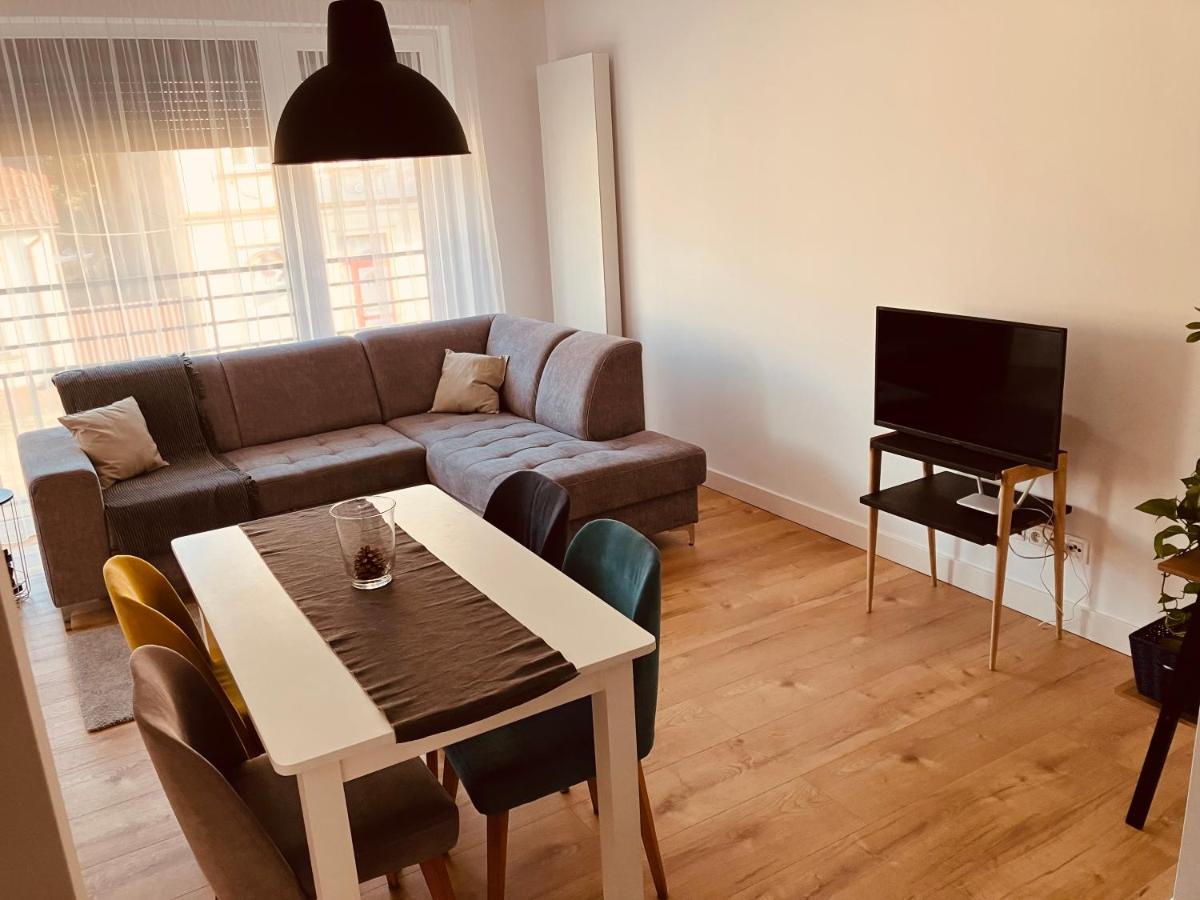 Apartament Na Klasztornej Apartment Wagrowiec Ngoại thất bức ảnh